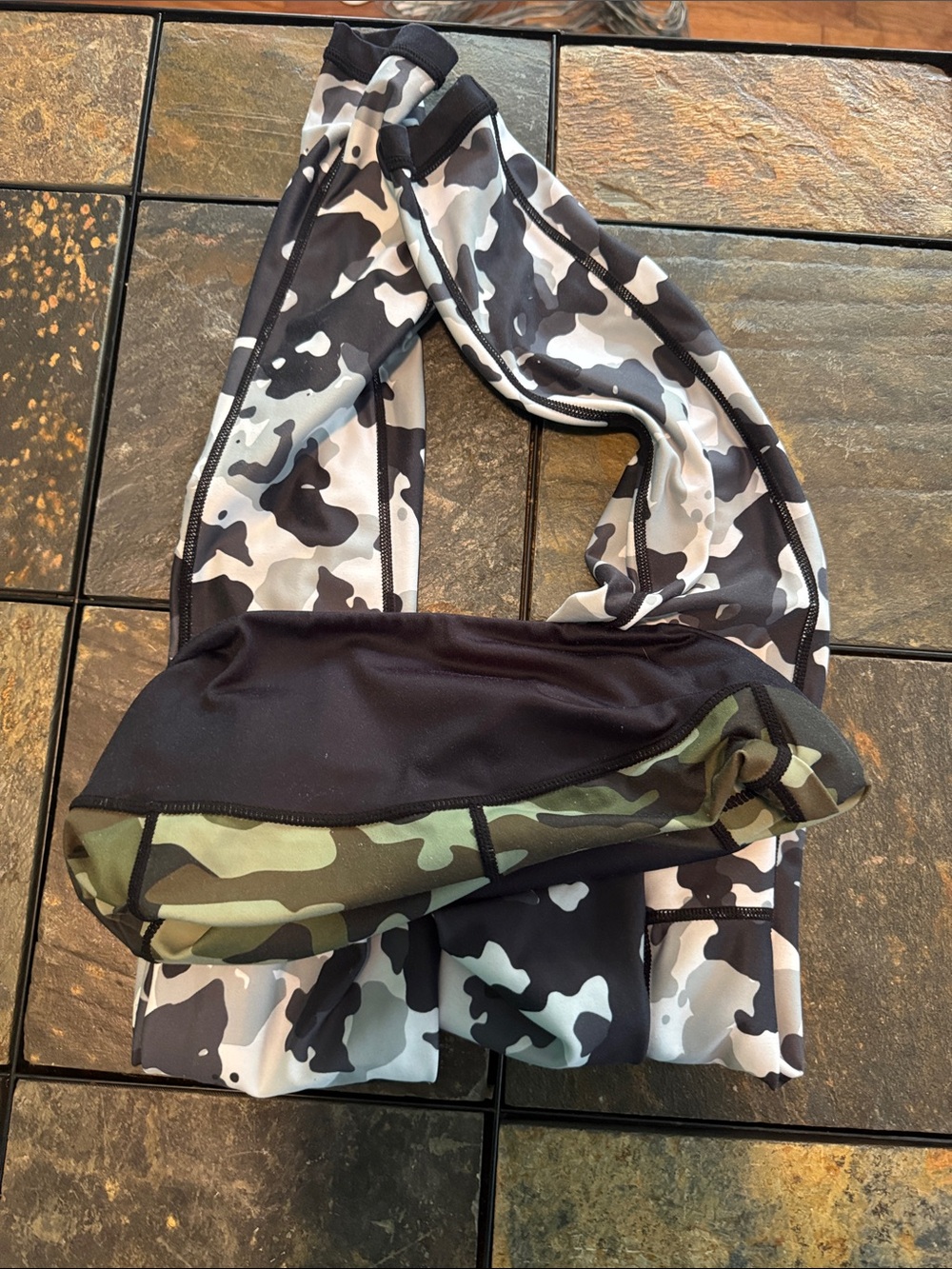 CVG REVERSIBLE CAMOUFLAGE LEGGINGS